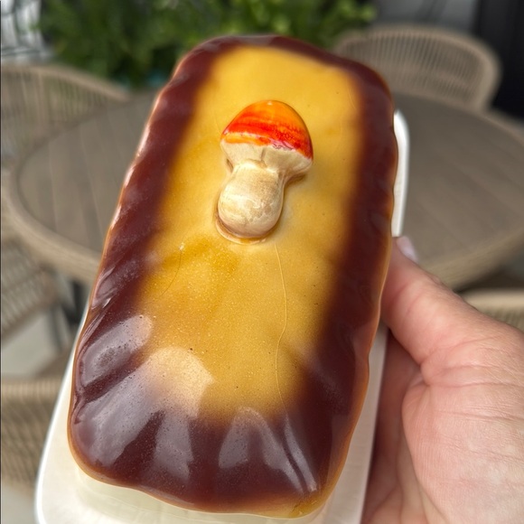 Merry Mushroom Decorated Ceramic Butter Dish - Picture 8 of 8